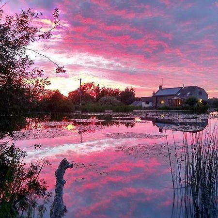 Bed and Breakfast Astwell Mill Helmdon Екстер'єр фото