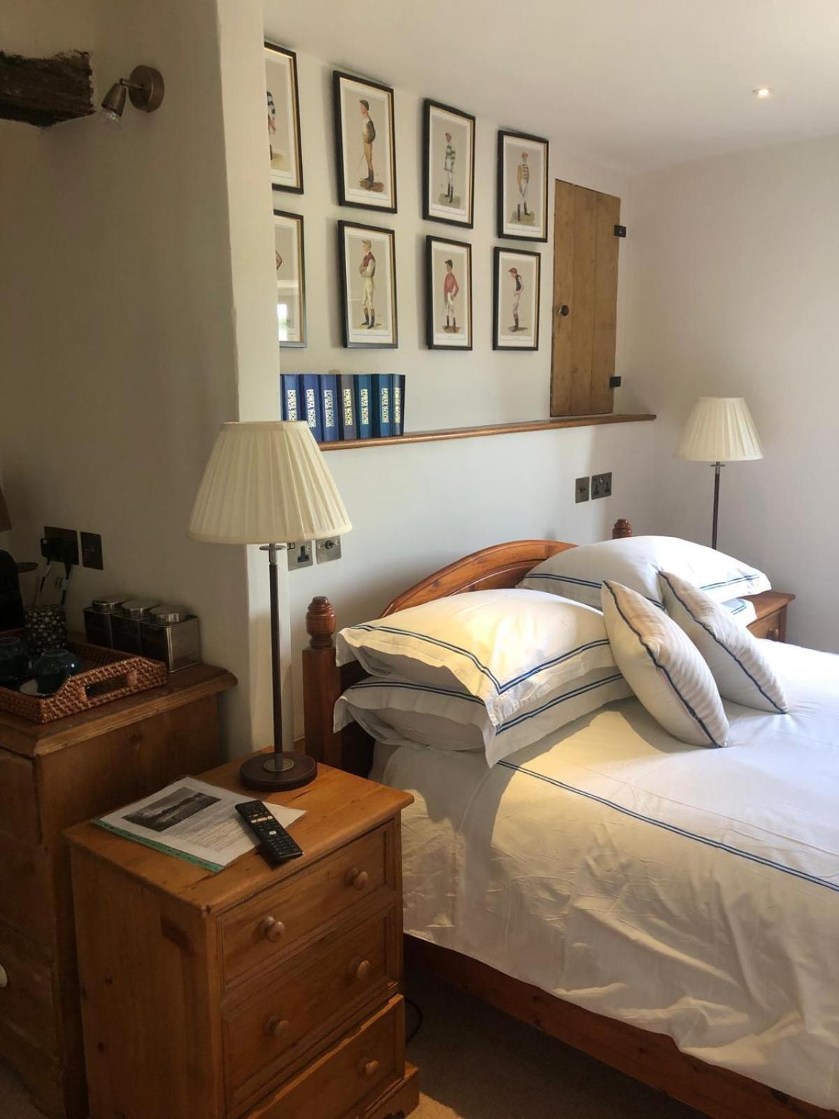 Bed and Breakfast Astwell Mill Helmdon Екстер'єр фото